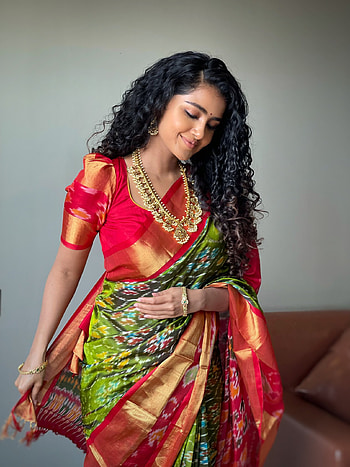 Anupama parmeswaran, sari, human_body HD phone wallpaper