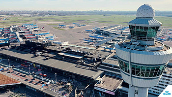 Amsterdam-Schiphol Airport, KLM fleet, Aircraft parking, Amsterdam graphy HD wallpaper