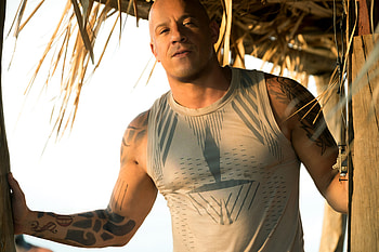 Vin Diesel In XXX Return Of Xander Cage Movie, xxx-return-of-xander-cage, 2017-movies, vin-diesel HD wallpaper