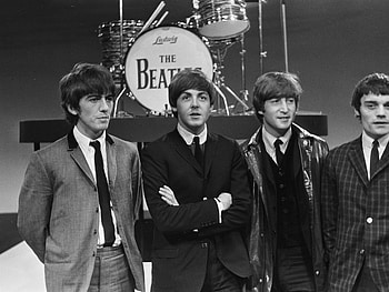 Paul McCartney, Posted by John Sellers, Celebrity musician HD wallpaper