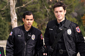 9-1-1: Lone Star, TV series, 9-1-1 ideas HD wallpaper