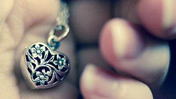 Love, Hand, Suspension, Heart HD wallpaper