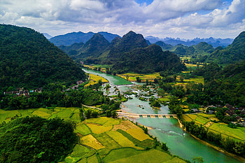 Vietnam Landscape, Breathtaking beauty, Tranquil background, Captivating ry HD wallpaper