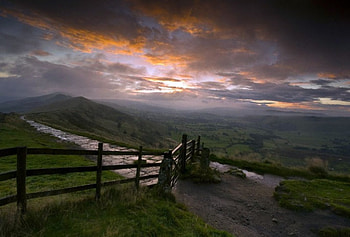 Sunset, clouds, nature, mountains HD wallpaper