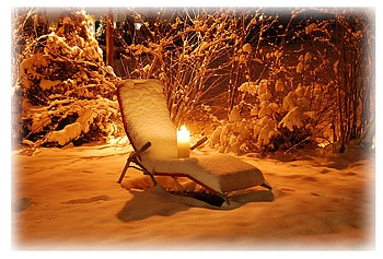 Winter Backyard, backyard, pinetree, nice, yellow lightining, big, candle, snow, liege, burned HD wallpaper