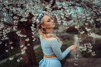 Blonde Girl Bokeh , blonde, girls, model HD wallpaper