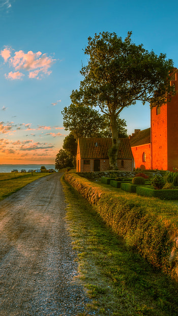 House on Dirt Road in Germany, R, Germany, house, building, man made, road HD phone wallpaper