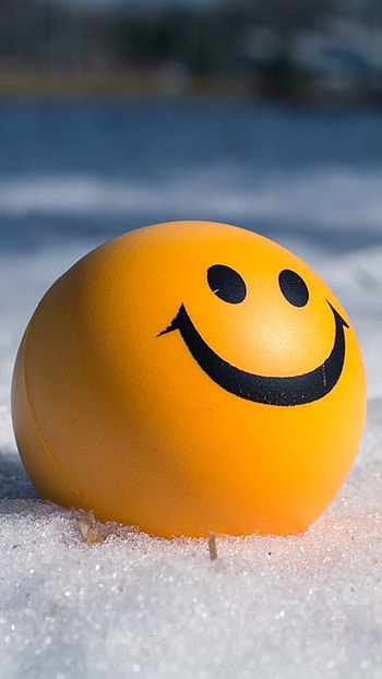 Smile Wale, Smiley, Yellow Ball HD phone wallpaper
