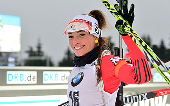Dorothea Wierer, Biathlon HD wallpaper