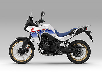 Stunning Honda XL750 Transalp Ultra, motorcycle, Honda, Honda XL750 Transalp, vehicle HD wallpaper
