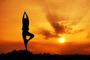 With the growth in the number of people practicing yoga, we are debunking 9 insane yoga myths HD wallpaper
