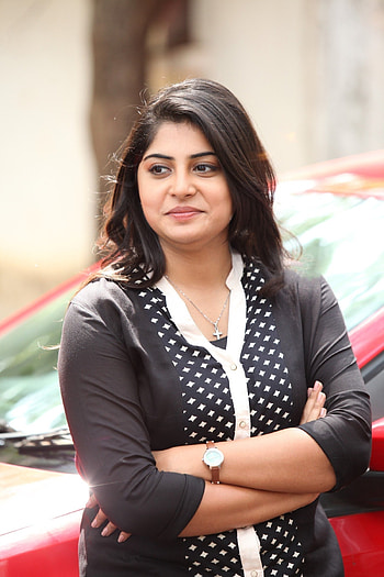 Manjima mohan, automotive_design, lip HD phone wallpaper