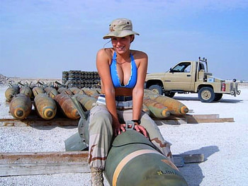 Bombs on Bomb, cool, lady, beautiful HD wallpaper