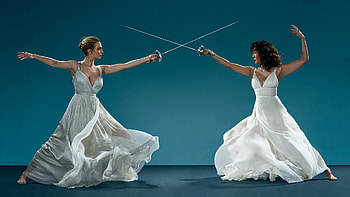 Killing Eve allure, Intriguing visuals, Captivating characters, Must-see HD wallpaper