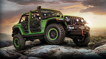 Jeep , Stylish SUV, Adventure-ready, Off-road prowess HD wallpaper