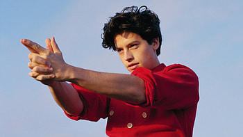 Cole Sprouse TV Shows, 2018 , Fansite exclusive HD wallpaper