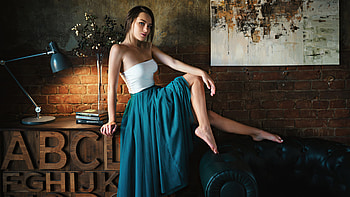 Blue Eyes Girl Model Is Sitting On Wood Table Wearing White Top And Blue Skirt Girls HD wallpaper
