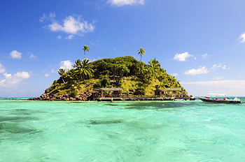 Cayo Cangrejo, Providencia's hidden gem, Pristine Caribbean beach, Unspoiled paradise HD wallpaper