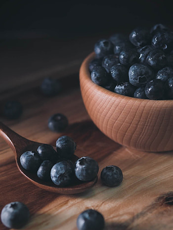 Powerful antioxidants, Health benefits, Blueberry superfood, Nutritional value HD phone wallpaper