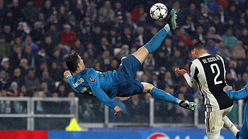 Bicycle Kick , Ronaldo Bicycle Kick HD wallpaper