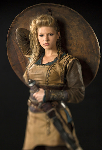 Katheryn Winnick movies, Katheryn Winnick Vikings, Interview HD phone wallpaper