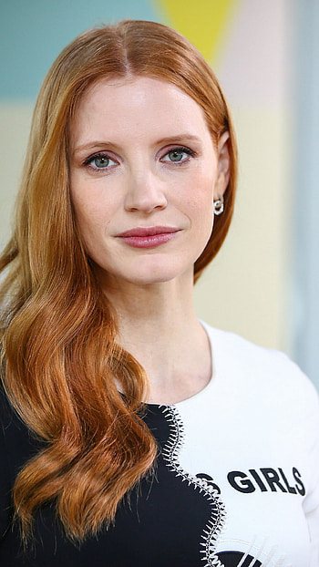 Actress Jessica Chastain, Redhead beauty, Stunning , Famous celebrity HD phone wallpaper