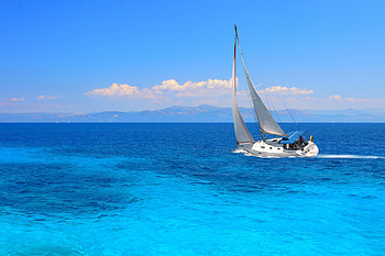 Sail boat travels, Oceanic adventure, Sailing yacht, scene HD wallpaper