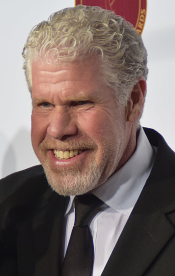 Ron Perlman, Celebrity HQ, , 2019 HD phone wallpaper