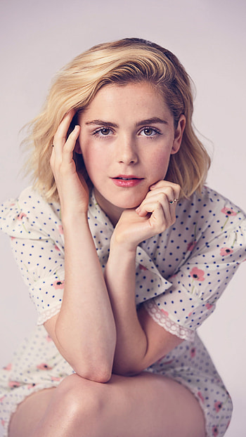 Kiernan Shipka, hollywood actress, cute face HD phone wallpaper