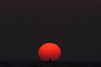 Ship, Sunset, Sea, Sun, Horizon, Dark HD wallpaper
