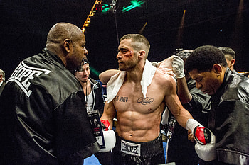 Southpaw, Captivating performance, Heart-wrenching moments, Jake Gyllenhaal HD wallpaper