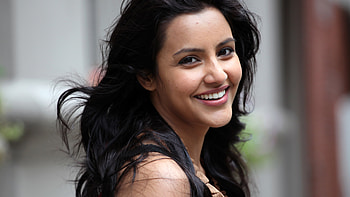 Priya Anand, priya-anand, indian-celebrities, girls, desi-girls HD wallpaper