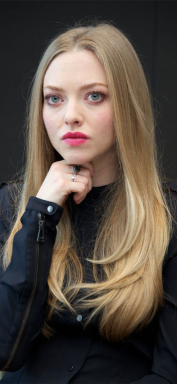 Amanda Seyfried movies HD phone wallpaper