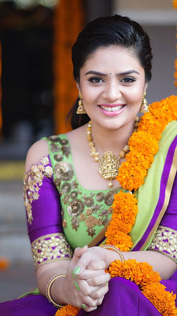 Sreemukhi, telugu actress, model HD phone wallpaper