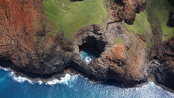 Hidden pool along the Na Pali coast line, sea, hawaii, landscape, rocks, usa HD wallpaper