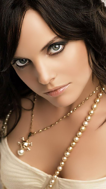 Mena Suvari, 8 Plus HD phone wallpaper