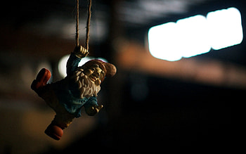 Shine, Light, Miscellanea, Miscellaneous, Suspension, Gnome, Miniature HD wallpaper