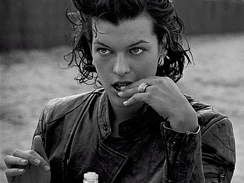 Milla Jovovich, Celebrity HD wallpaper