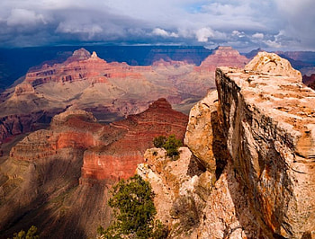 Grand Canyon South Rim, Arizona, blue, arizona, grand, rock, day, green, canyon, clouds, trees, nature, sky HD wallpaper