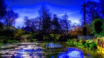 bridge over a gleaming stream, blue, sparkle, trees, bridge, stream HD wallpaper