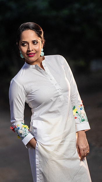 Anusuya Bharadwaj, telugu actress, anchor HD phone wallpaper