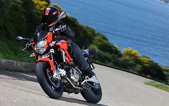 Aprilia SL 750 Shiver, Urban street warrior, Dynamic performance, Capture attention HD wallpaper