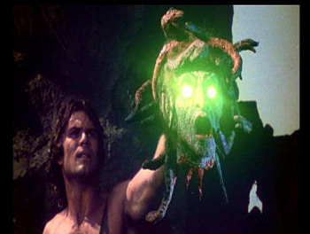 MEDUSA TURNING THE KRAKAN-TO-STONE, never look at a women the wrong way, look at the krakan HD wallpaper