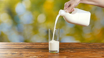 Milk background , decoration, Creamy beverage, Dairy product HD wallpaper