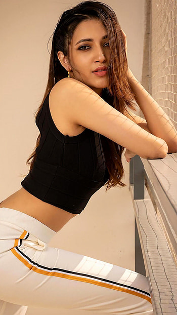 Neha Shetty, telugu actress HD phone wallpaper