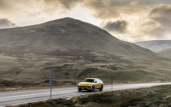 Lamborghini Urus Shiny Black Package, , road, 2022 cars, UK-spec, 2022 Lamborghini Urus, italian cars, Lamborghini HD wallpaper
