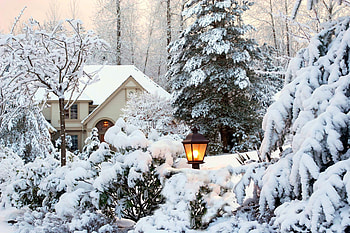 Winter landscape, Lantern, Winter, House, Snow, Trees, Park HD wallpaper