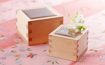 Flower, Miscellanea, Miscellaneous, Box, Souvenir, Capsule HD wallpaper