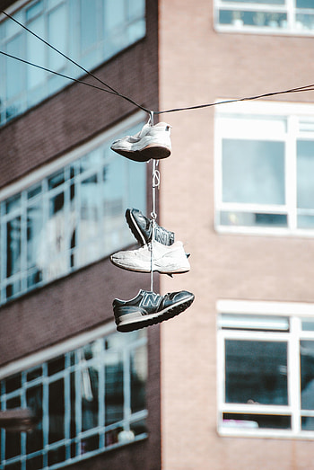 Building, Miscellanea, Miscellaneous, Sneakers, Street, Footwear HD phone wallpaper