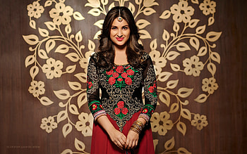 Parineeti Chopra 7, parineeti-chopra, celebrities, girls, desi-girls HD wallpaper